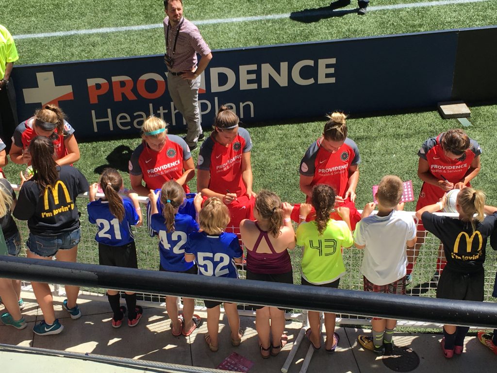 SAINTS NIGHT OUT TIMBERS & THORNS » Saints Soccer Academy